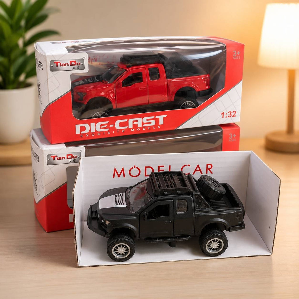 Die-Cast Hilux 4×4 Model